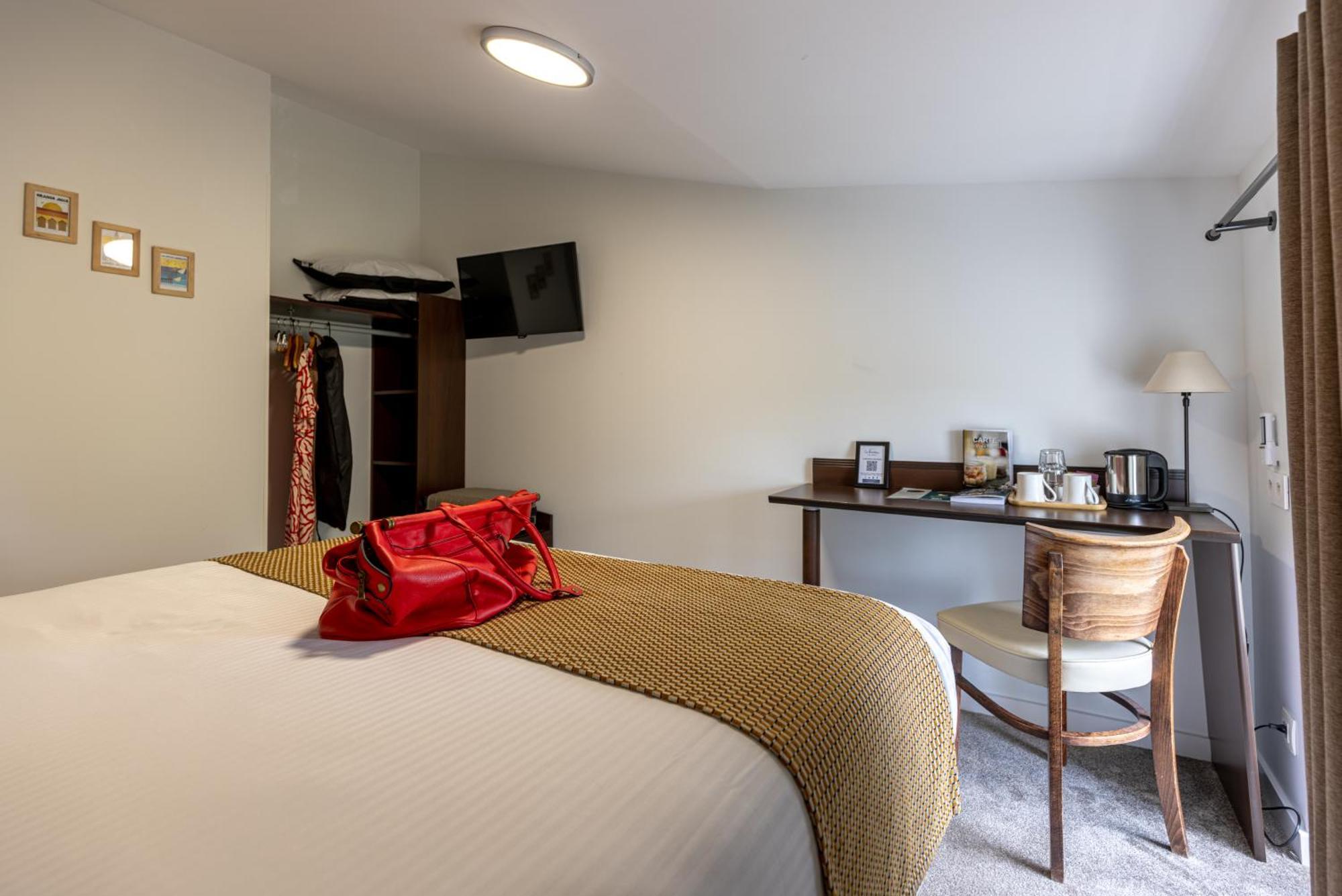Logis Hotel Le Richelieu - Royan Atlantique Saujon Exteriér fotografie